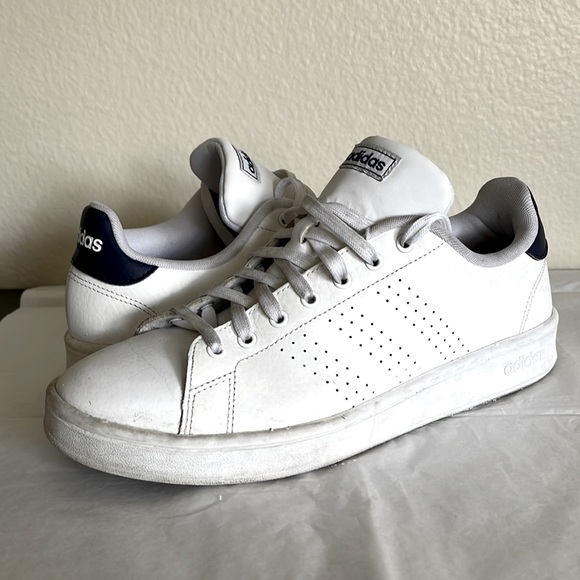 Adidas Men Advantage sneaker sz 10.5 in white/ navy - Picture 2 of 9